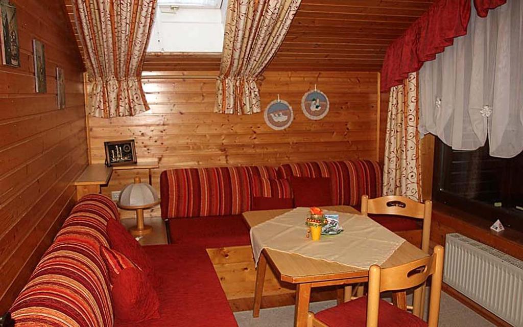 Gaestehaus Steiner Tropolach Room photo